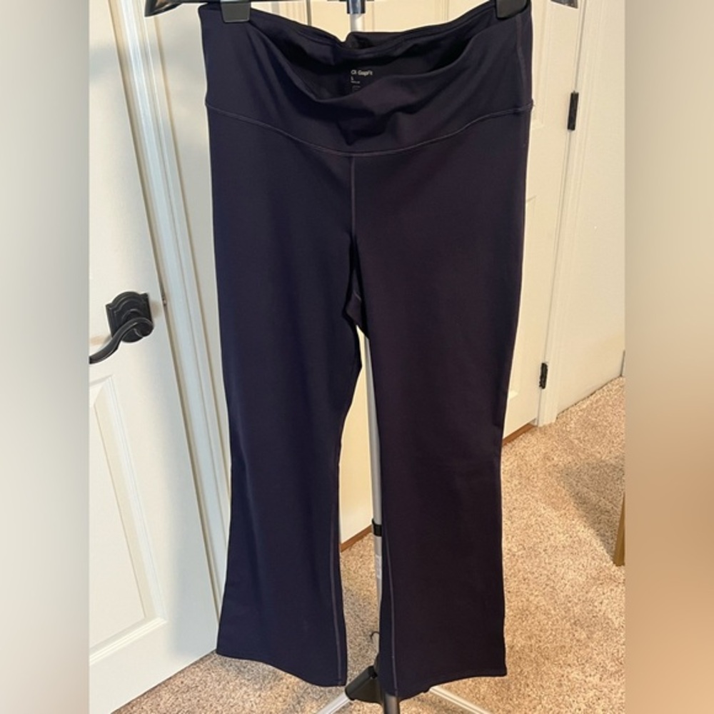 GAP Women's Navy Bootcut Leggings